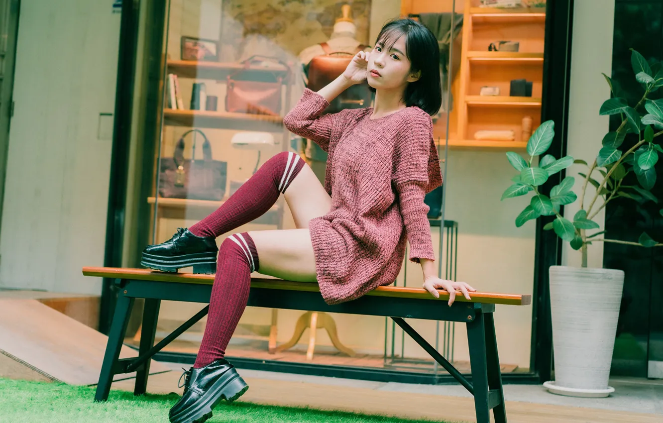 Фото обои Asian, long hair, model, women, bench, shoes, sitting, socks