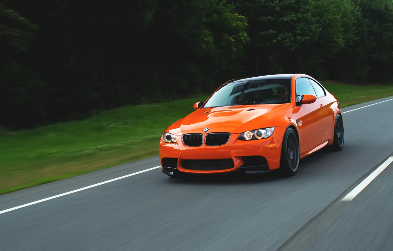 Фото обои дорога, деревья, оранжевый, скорость, BMW, БМВ, road, speed