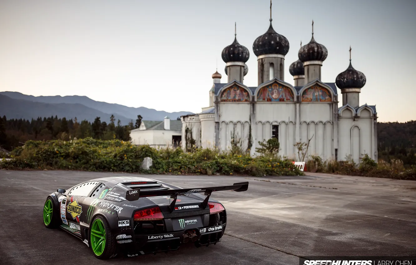 Фото обои Lamborghini, тачки, церковь, ламборджини, Murcielago, мурсилаго, Murcilago LP640, monster energy