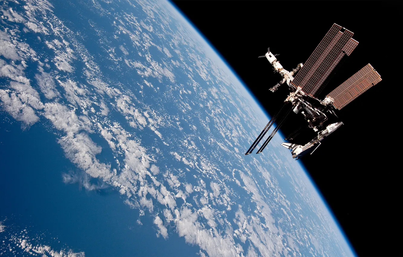 Фото обои облака, Земля, МКС, прогресс