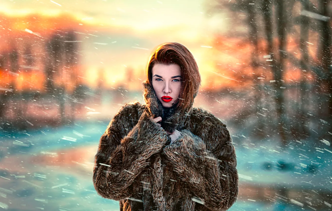 Фото обои девушка, снег, ветер, шуба, метель, Katy Sendza, Sunset winter