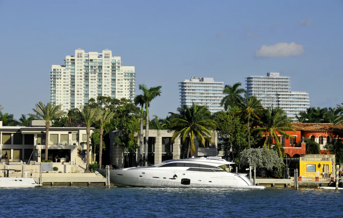 Фото обои море, пальмы, побережье, дома, Майами, яхта, Флорида, США
