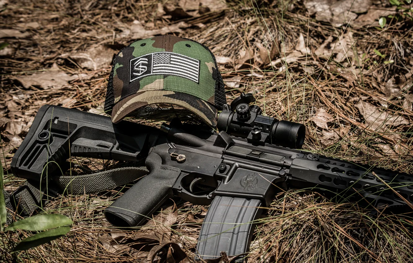 Фото обои кепка, автоматическая, штурмовая винтовка