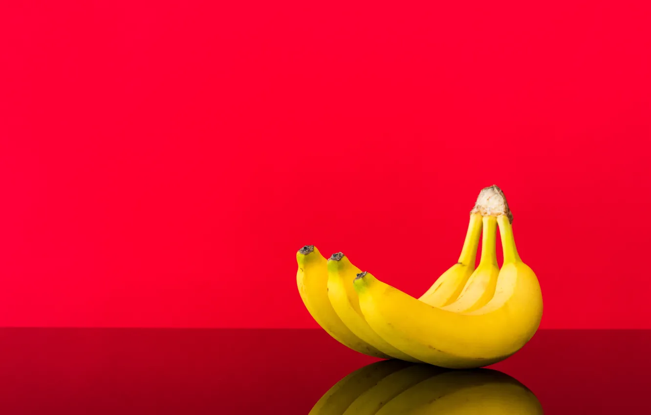 Фото обои бананы, фрукты, красный фон