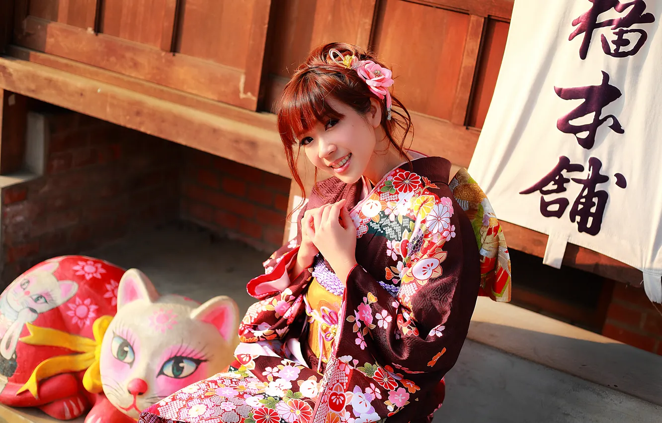 Фото обои взгляд, девушка, лицо, улыбка, стиль, одежда, кимоно, азиатка