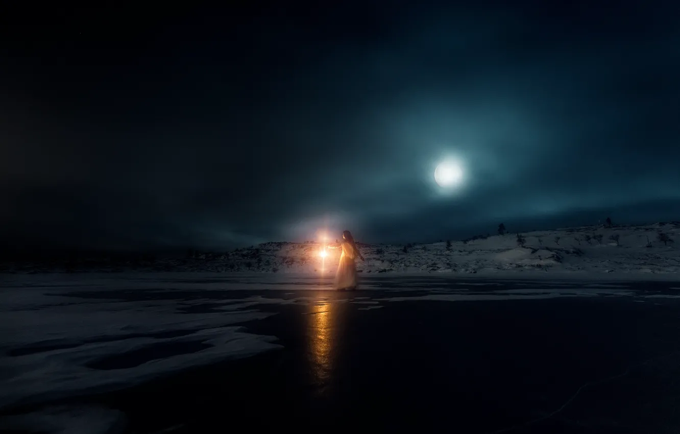 Фото обои зима, девушка, свет, снег, ночь, темнота, луна, берег