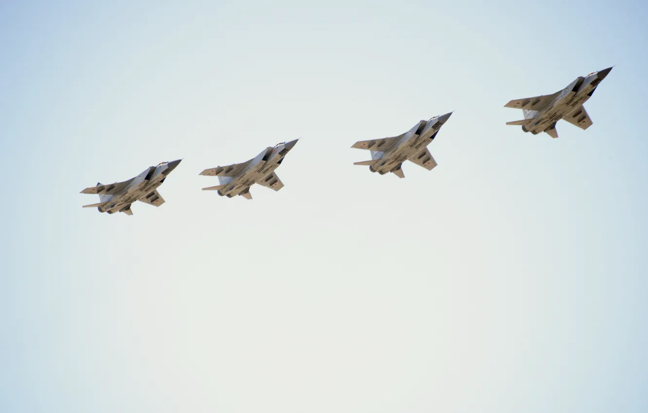 Фото обои небо, авиация, оружие, самолёты, миг-31