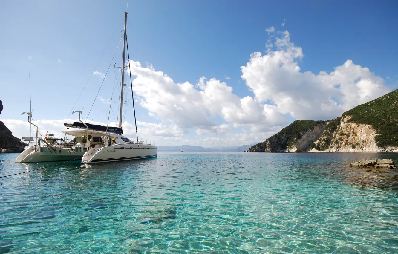 Фото обои море, берег, катамаран