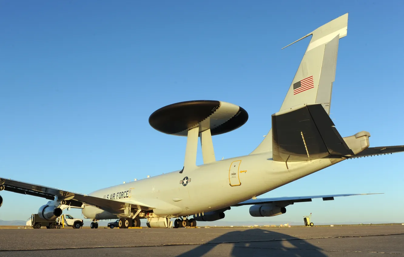 Фото обои Boeing, аэродром, AWACS, самолет ДРЛО, Tinker Air Force Base, E-3 Sentry