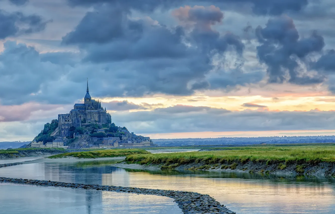 Фото обои пейзаж, Франция, остров, Нормандия, Мон-Сен-Мишель, Mont Saint-Michel, Daybreak