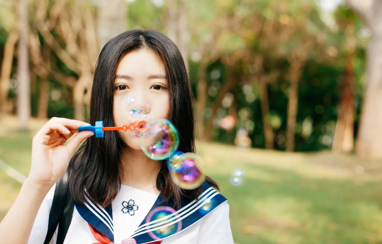 Фото обои bubbles, Beautiful, Asian, Model, Woman, Cute, Trees, Pretty