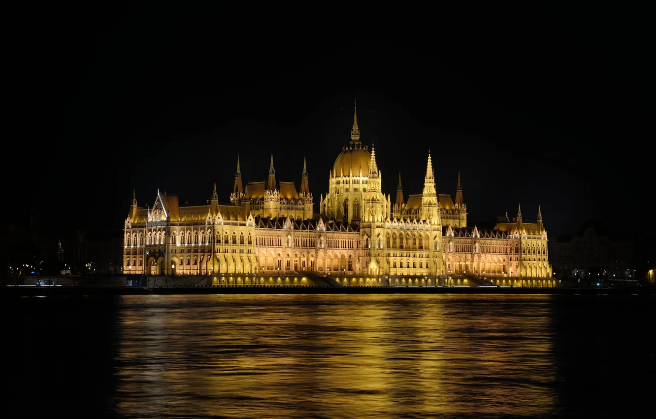 Фото обои вода, ночь, огни, отражение, река, столица, Венгрия, Будапешт