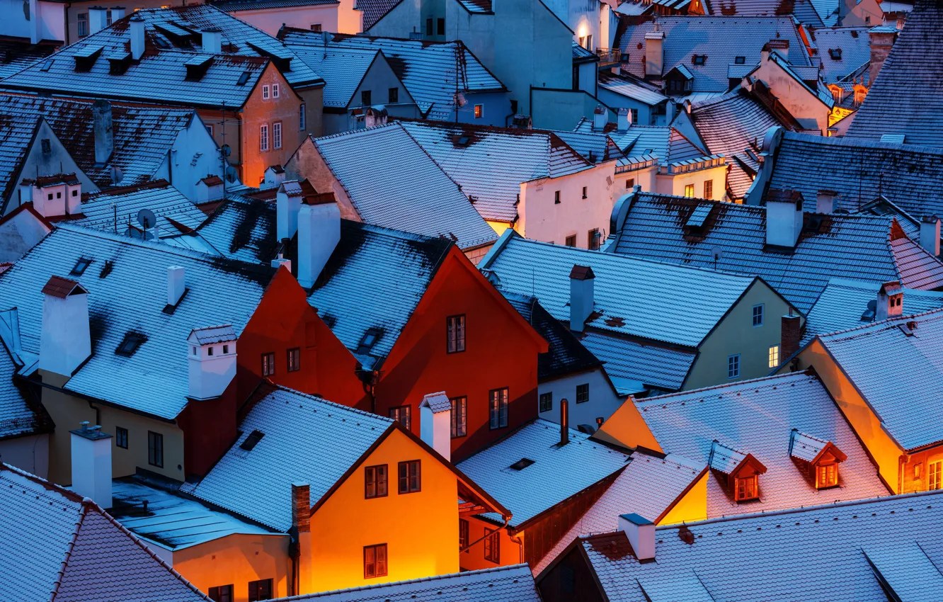Фото обои зима, свет, снег, город, дома, вечер, утро, крыши