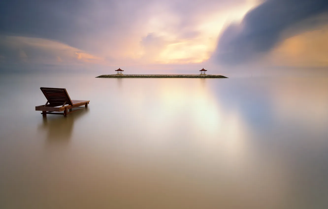 Фото обои Sanur, Bali - Indonesia, Karang beach, Mirror Sea
