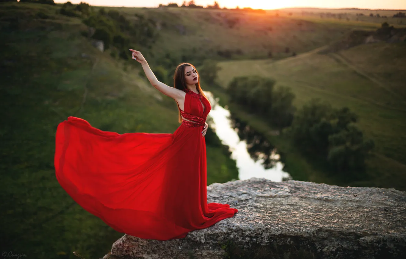 Фото обои природа, волосы, Девушка, платье, Юлия Сказка