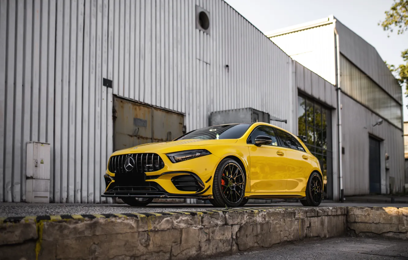 Фото обои Mercedes-Benz, Mercedes, Front, Yellow, Side, A45 AMG, JR Wheels, A45s