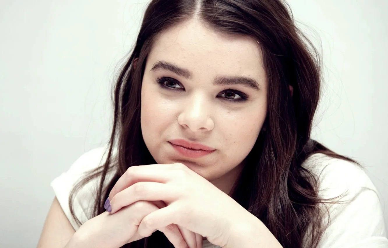 Фото обои взгляд, лицо, актриса, певица, Hailee Steinfeld, Хейли Стейнфелд