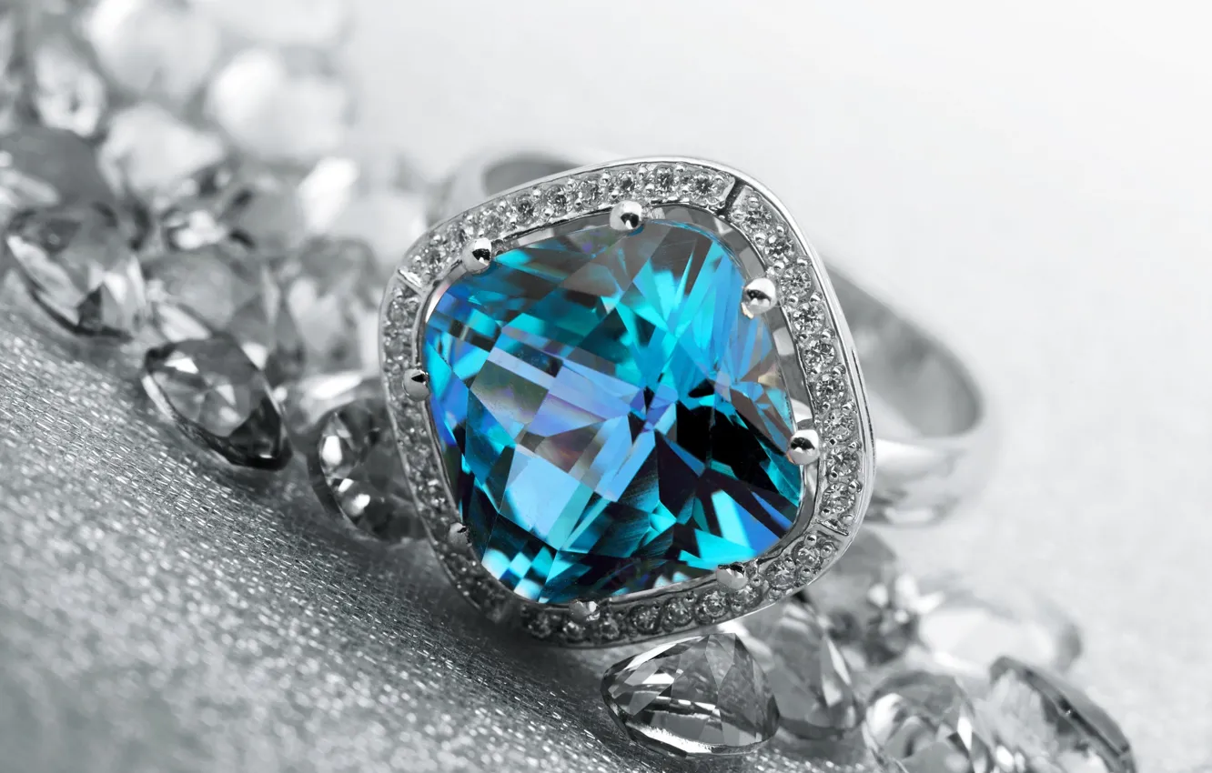 Фото обои голубой, кольцо, украшение, топаз