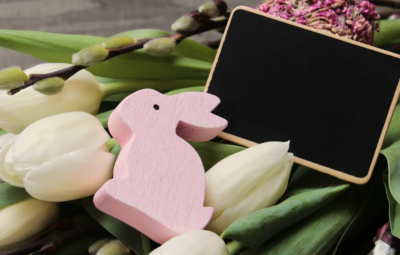 Фото обои цветы, кролик, Пасха, тюльпаны, Праздник, фигурка