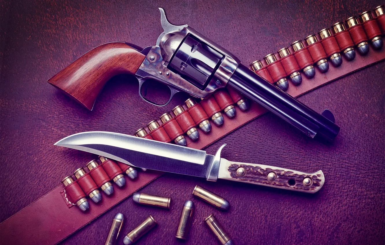 Фото обои оружие, патроны, Colt