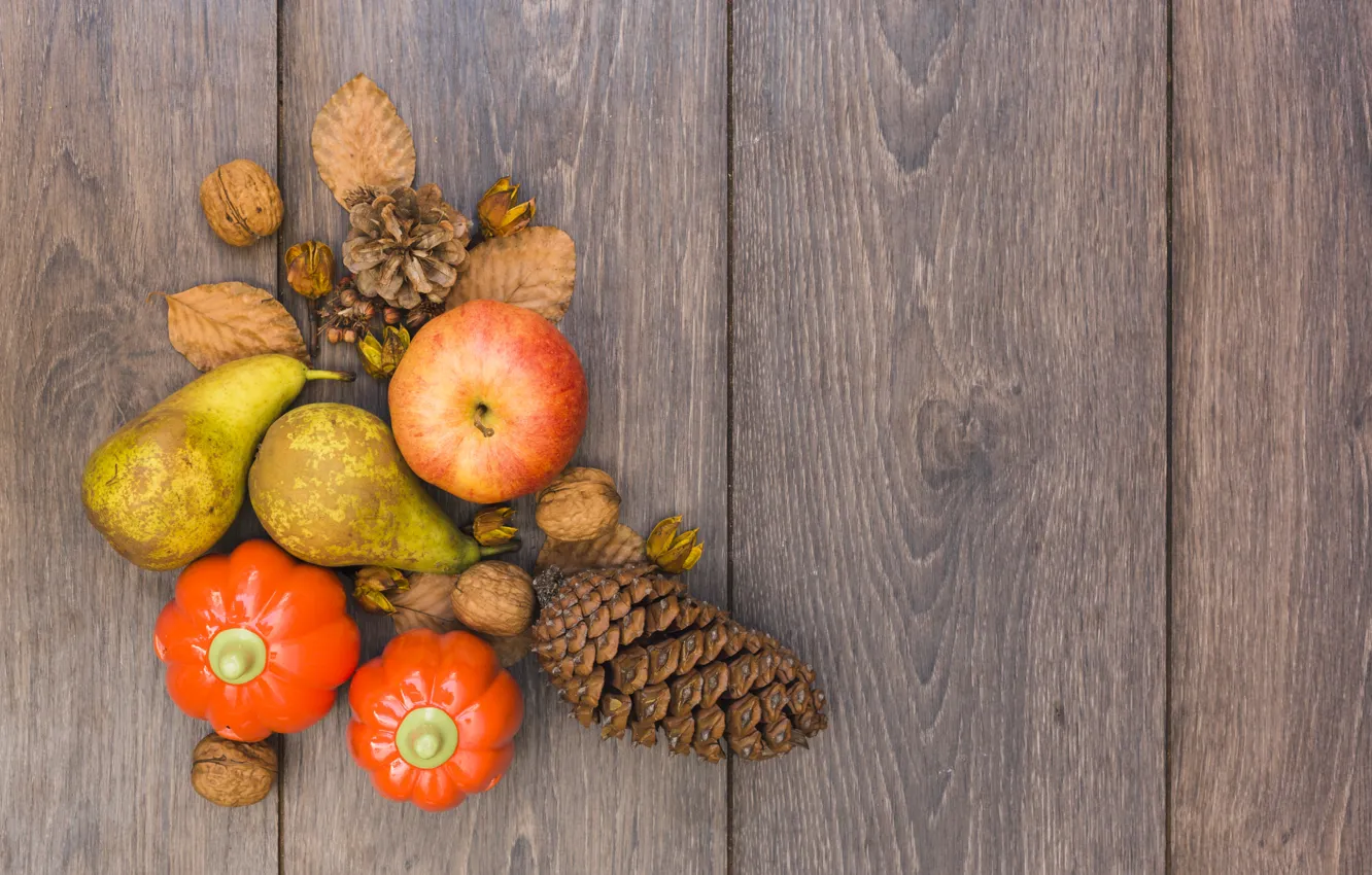 Фото обои осень, листья, яблоки, фрукты, орехи, груши, wood, autumn
