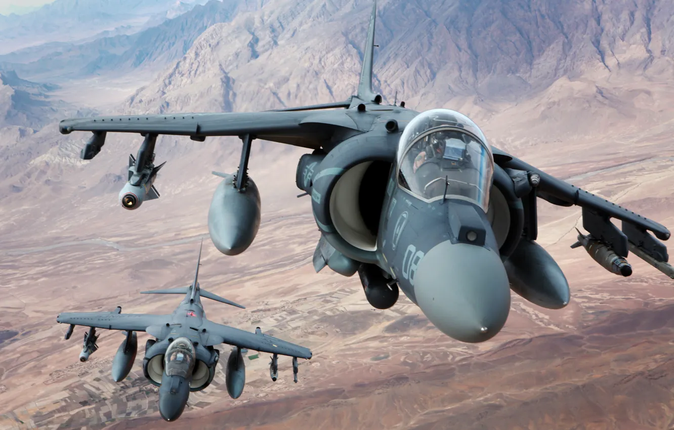 Фото обои полет, горы, истребители, пара, штурмовики, AV-8B, Harriers