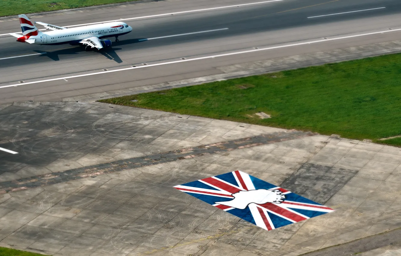 Фото обои Самолет, Земля, Вид сверху, Взлет, Пассажирский, Airbus, Взлетная полоса, Авиалайнер