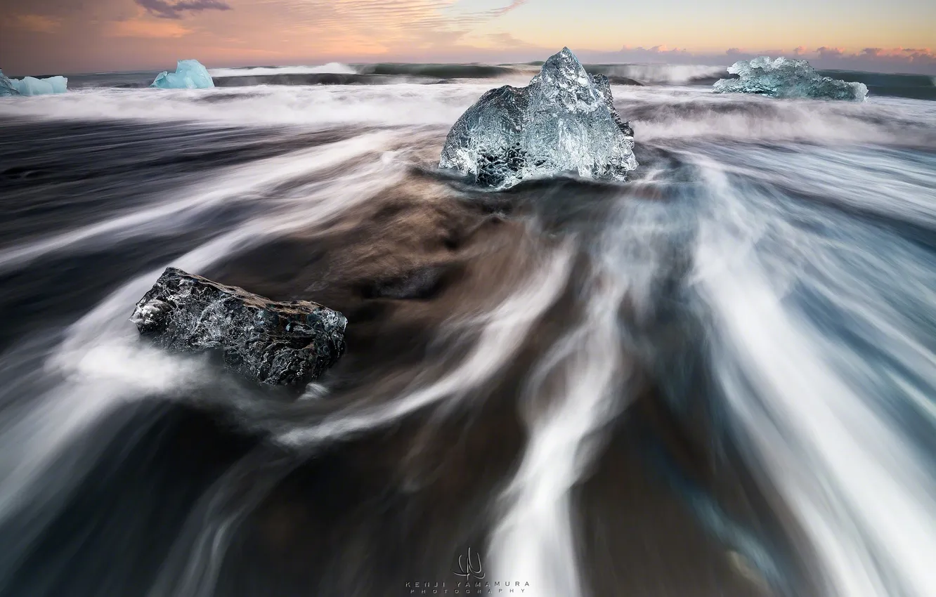 Фото обои лед, отлив, photographer, чёрный песок, Kenji Yamamura