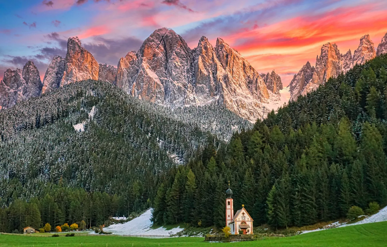 Фото обои пейзаж, закат, горы, природа, Италия, церковь, леса, Доломиты