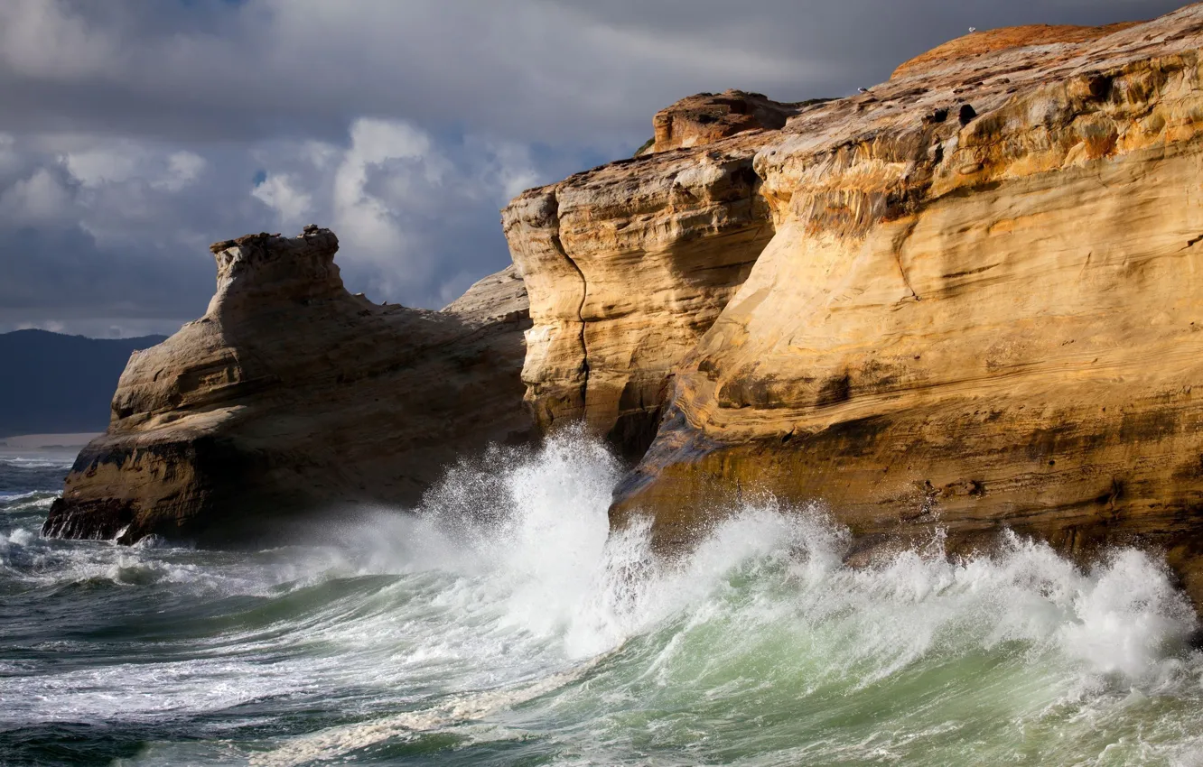 Фото обои море, волны, природа, скалы, стихия, прибой, утес