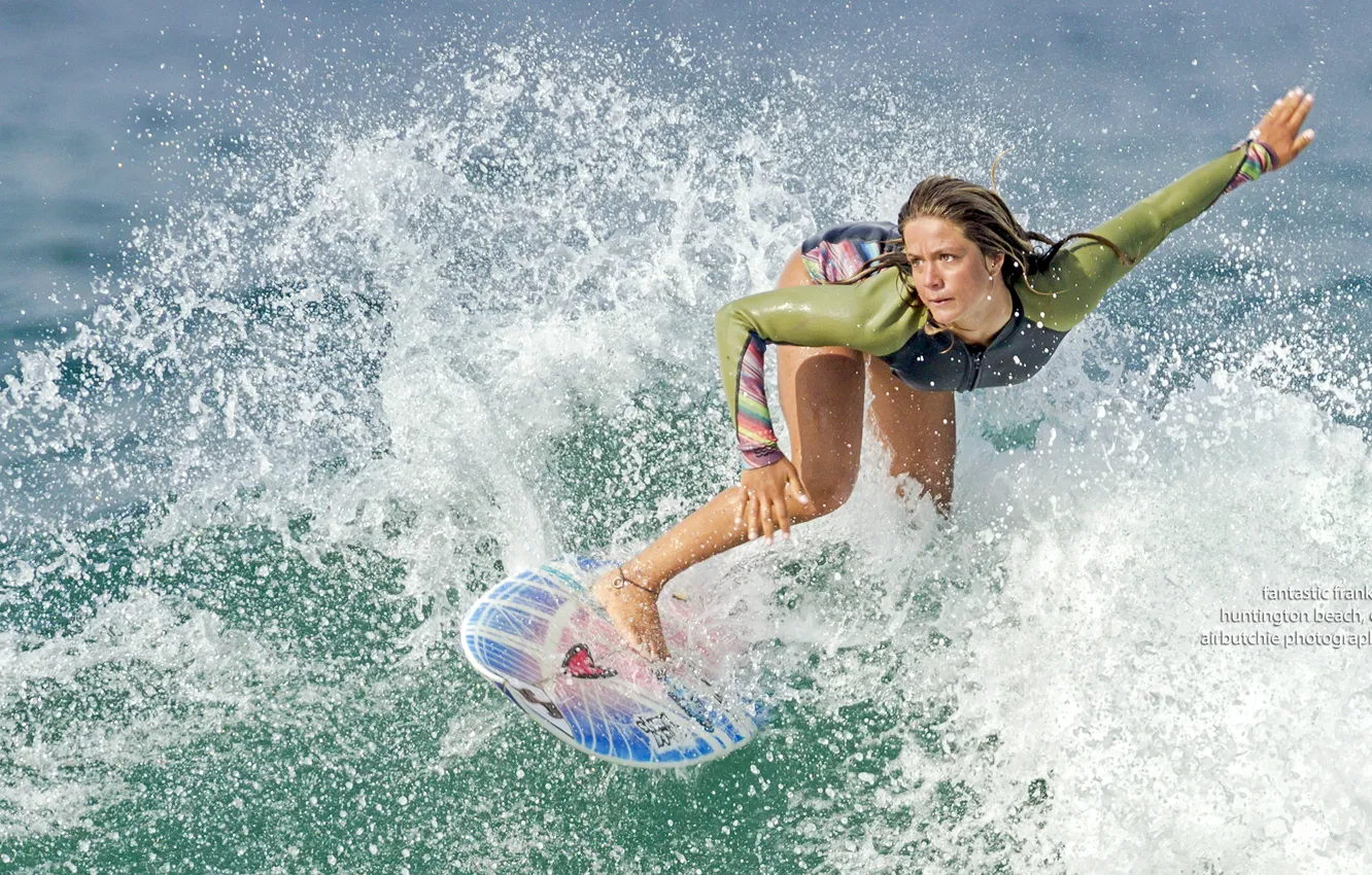 Фото обои woman, water, surf, suit neuprene