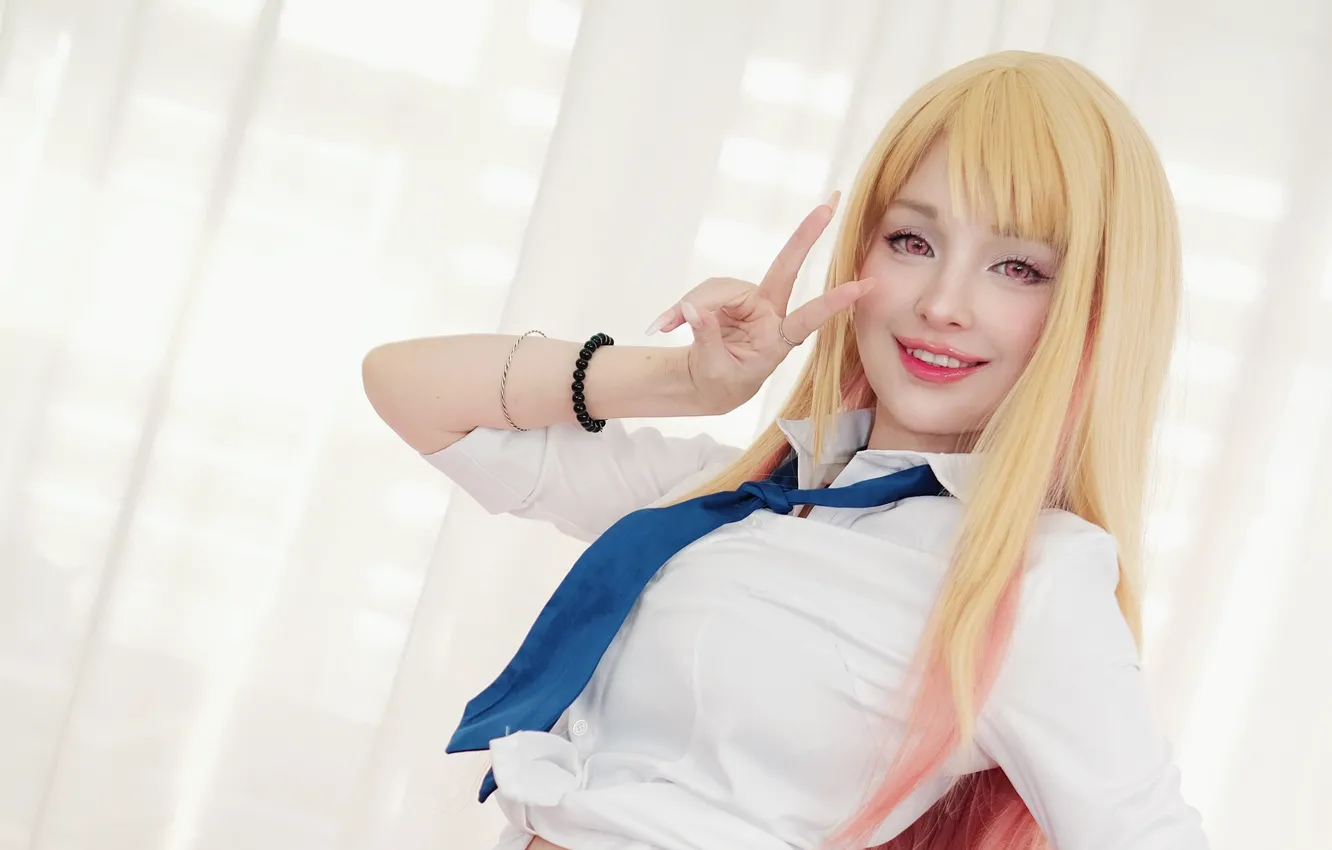 Фото обои girl, long hair, smile, beautiful, pretty, lips, face, cosplay