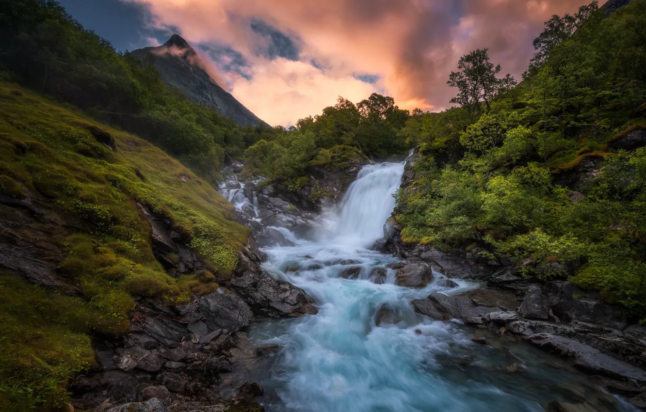 Фото обои горы, река, растительность, водопад, Норвегия, Norway, Стрюн, Stryn