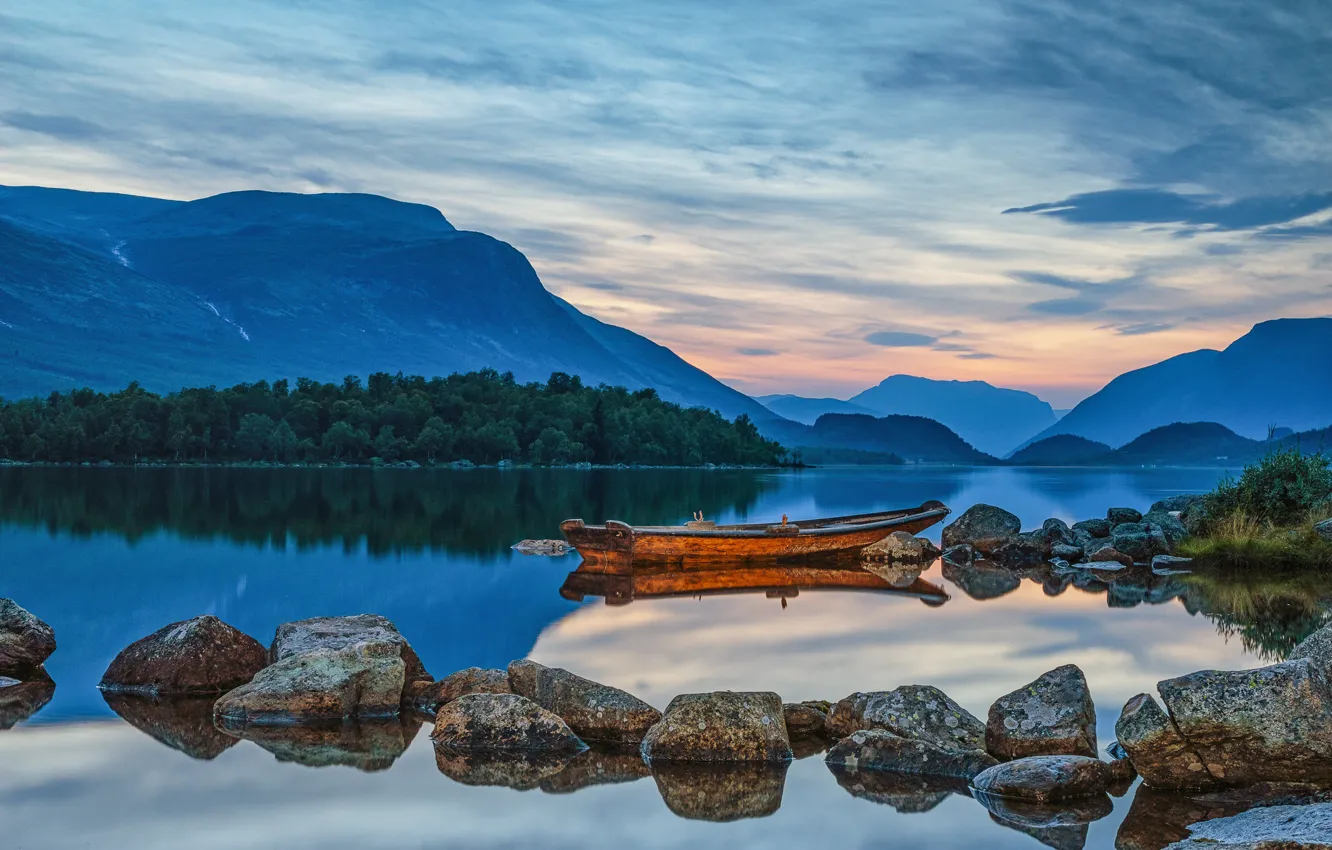 Фото обои озеро, камни, лодка, Норвегия, Norway, Valdres