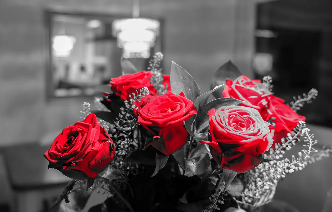 Фото обои праздник, розы, букет, лепестки, бутон, влюбленные
