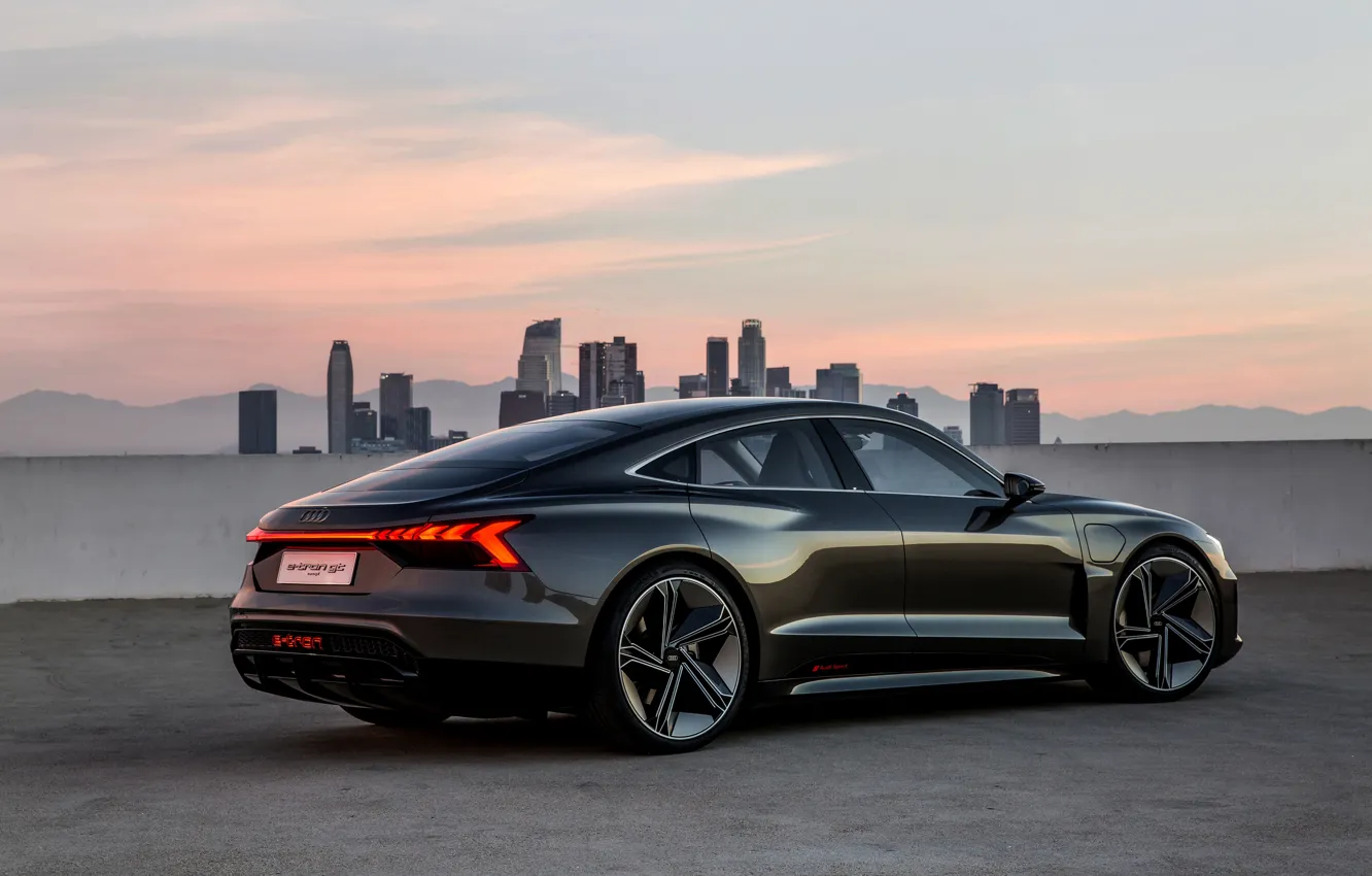 Фото обои крыша, Audi, купе, 2018, e-tron GT Concept, четырёхдверное