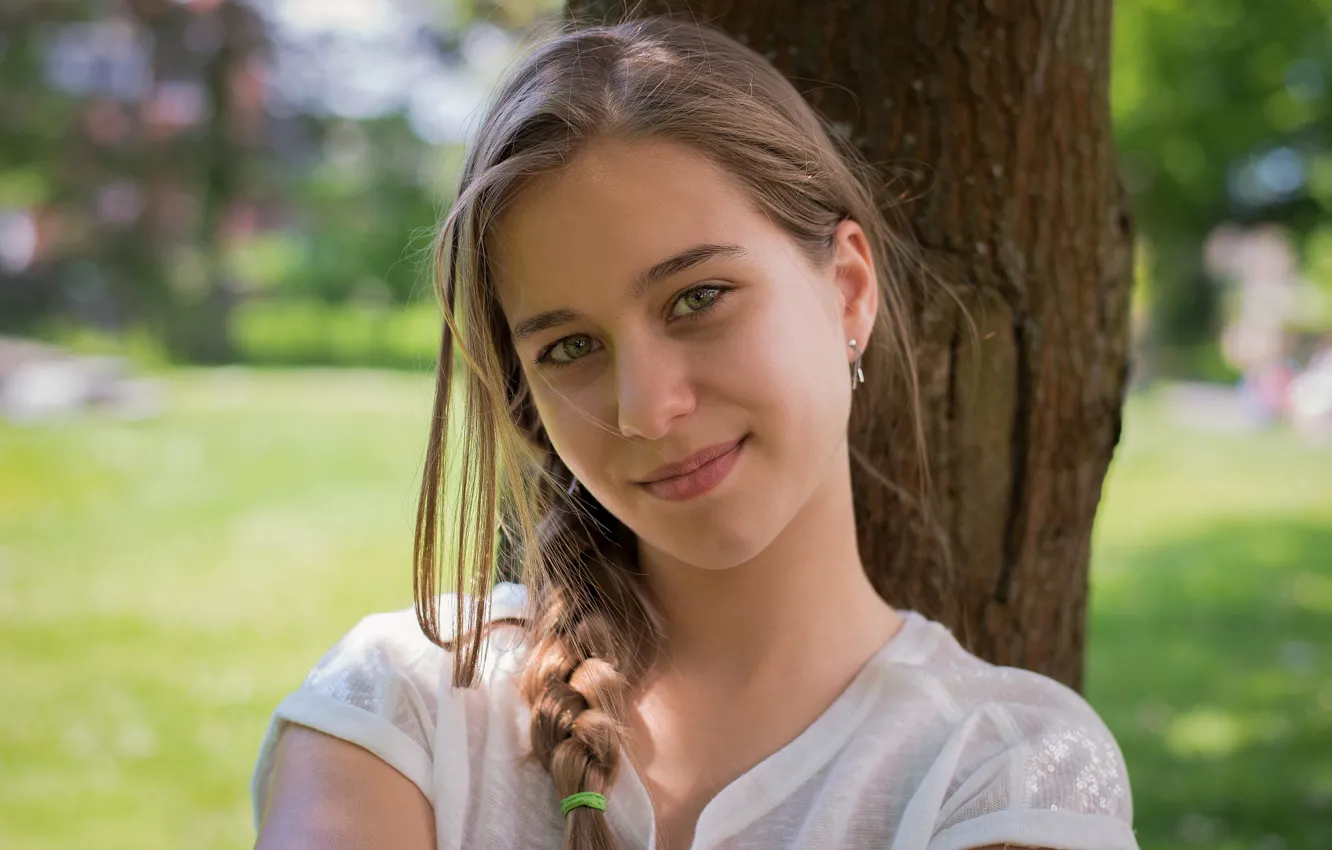 Фото обои улыбка, молодость, косички, прелесть, Philippe