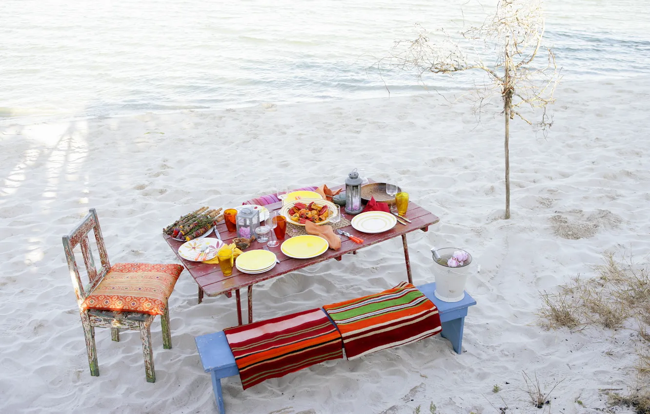 Фото обои пляж, стол, еда