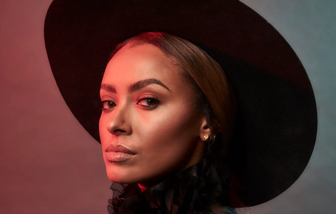 Фото обои портрет, шляпа, актриса, Kat Graham
