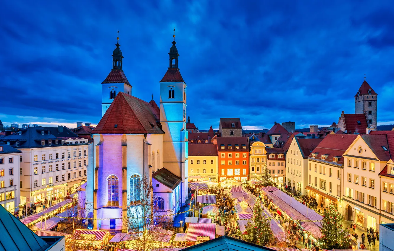Фото обои Вечер, Германия, Бавария, Праздник, Germany, Bavaria, Регенсбург, Regensburg