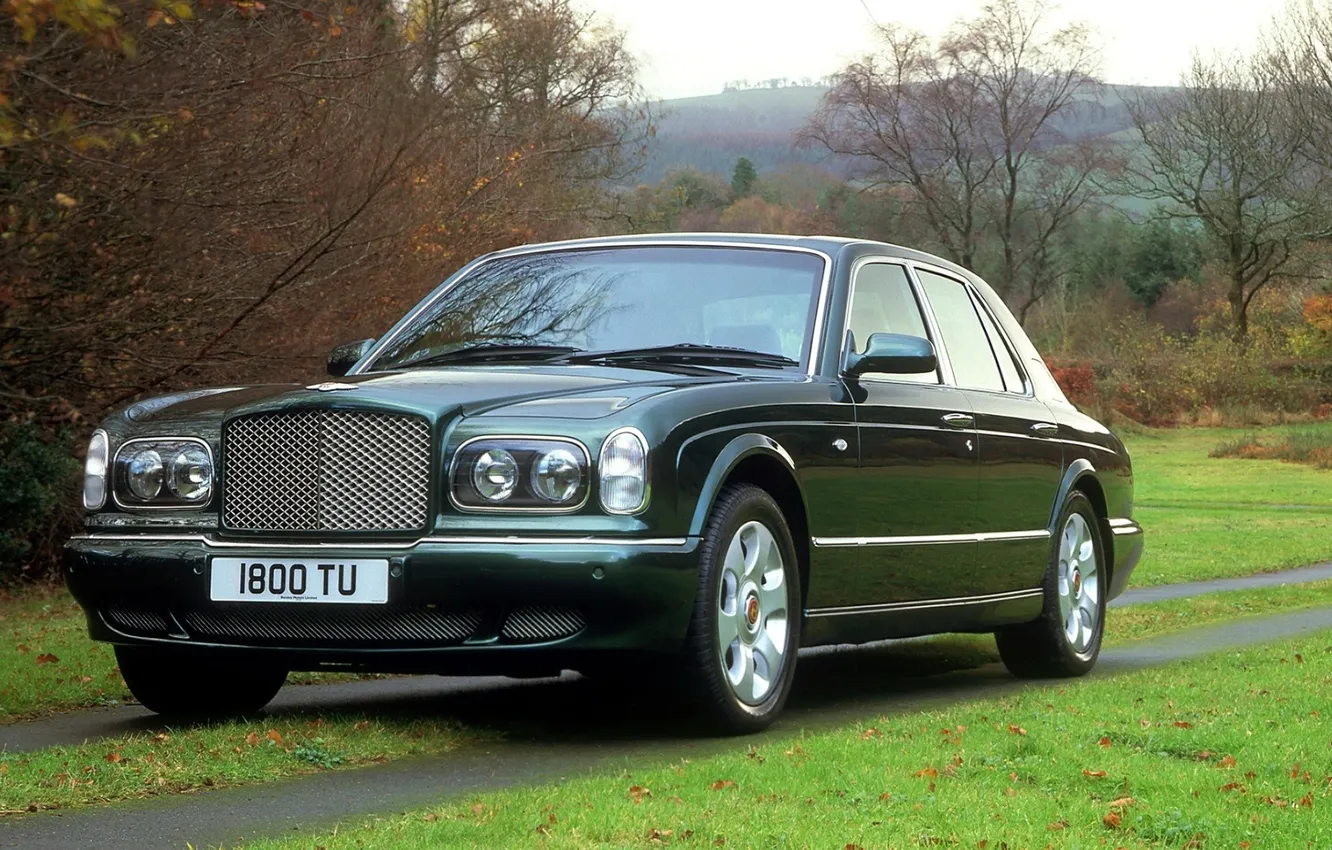 Фото обои трава, деревья, зелёный, bentley, передок, бентли, арнаж р, arnage r
