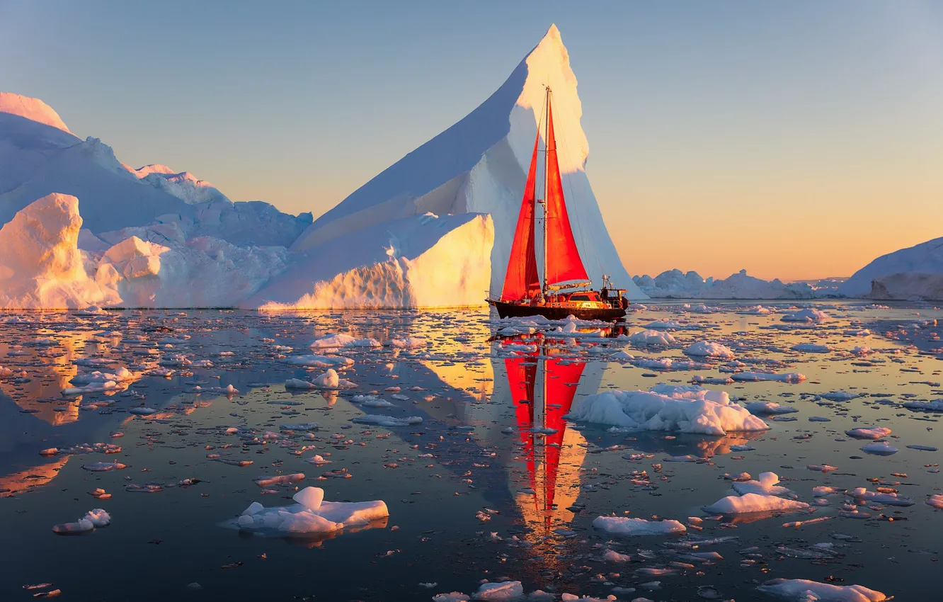 Фото обои пейзаж, природа, отражение, океан, лодка, парусник, утро, льды