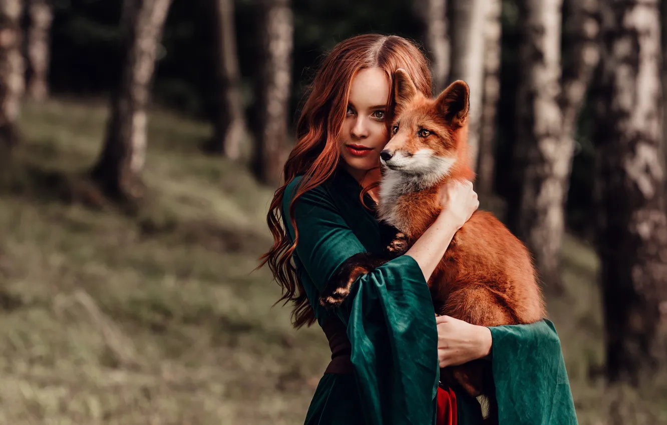 Фото обои девушка, настроение, лиса, рыжая, друзья, рыжеволосая, длинные волосы, Наталия Андреева