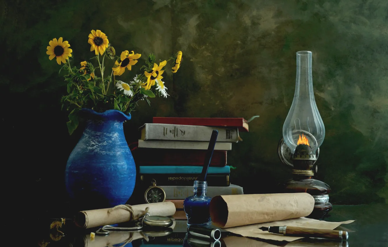 Фото обои цветы, часы, книги, лампа, натюрморт, свиток, чернильница