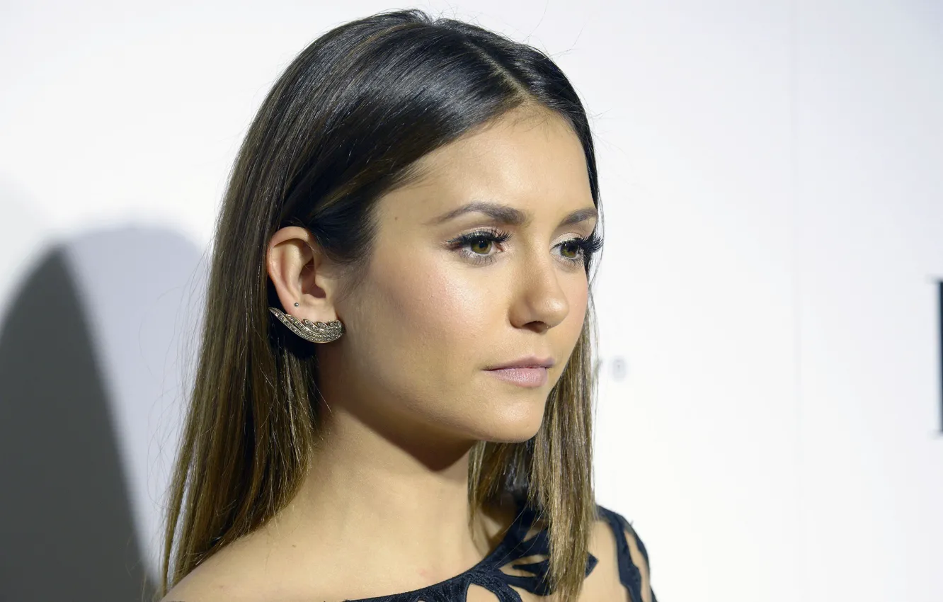Фото обои взгляд, макияж, актриса, Nina Dobrev, Нина Добрев, фотосессия, hair