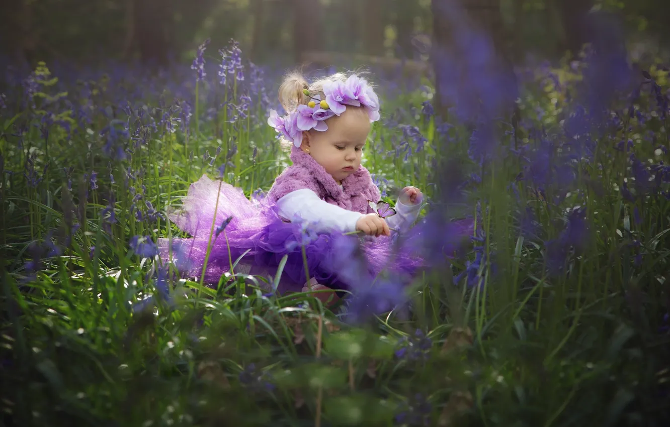 Фото обои девочка, girl, grass, nature, butterfly, flowers, child, baby