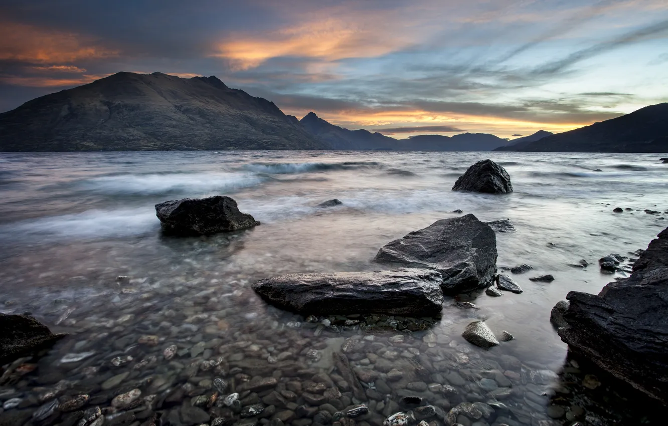 Фото обои море, горы, камни, Новая Зеландия