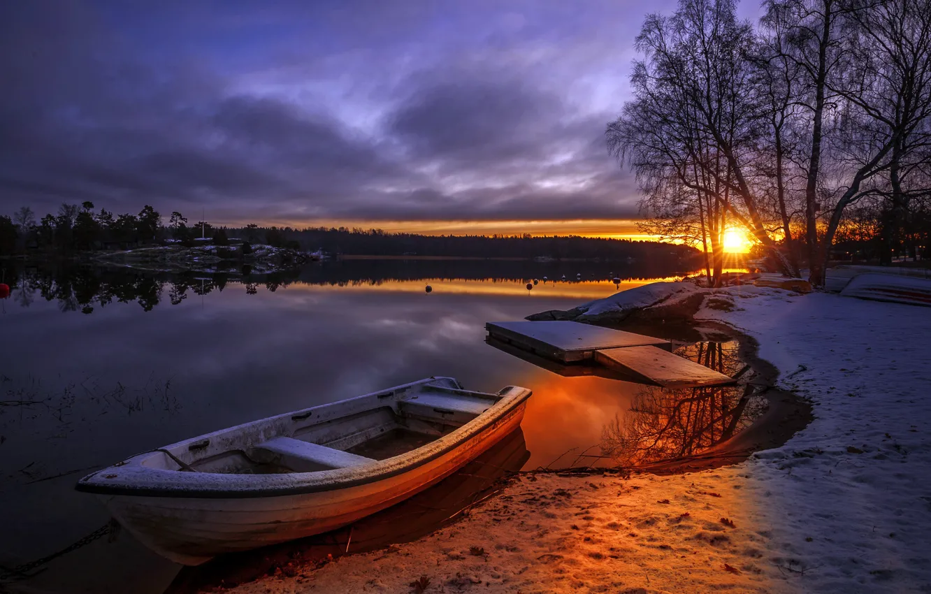 Фото обои зима, ночь, озеро, лодка