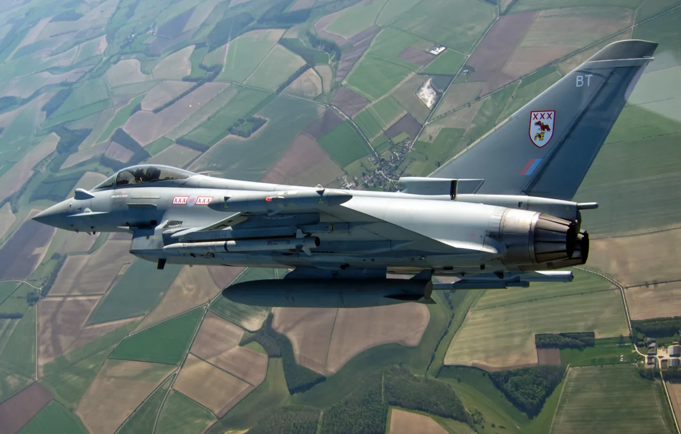 Фото обои земля, истребитель, полёт, многоцелевой, Eurofighter Typhoon