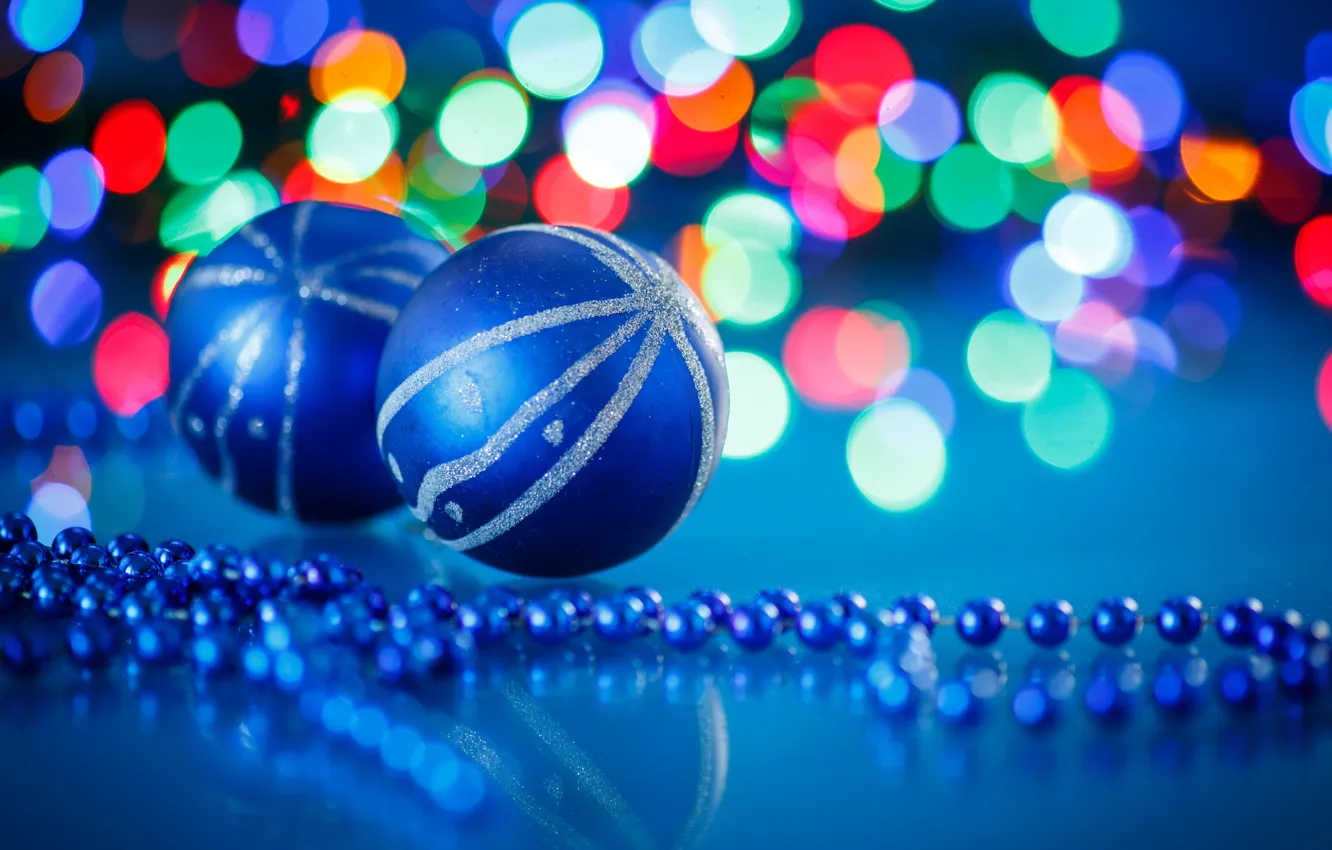 Фото обои огни, шары, новый год, бусы, синие